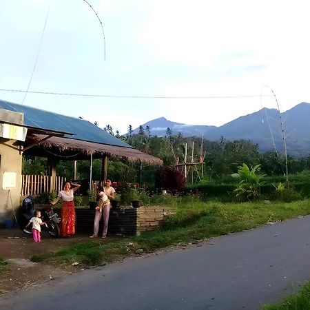 Bayan Exotic Homestay Senaru Ngoại thất bức ảnh