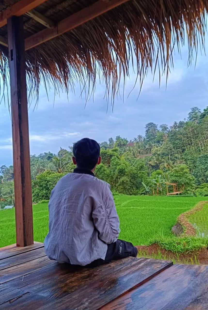 Bayan Exotic Homestay Senaru Ngoại thất bức ảnh