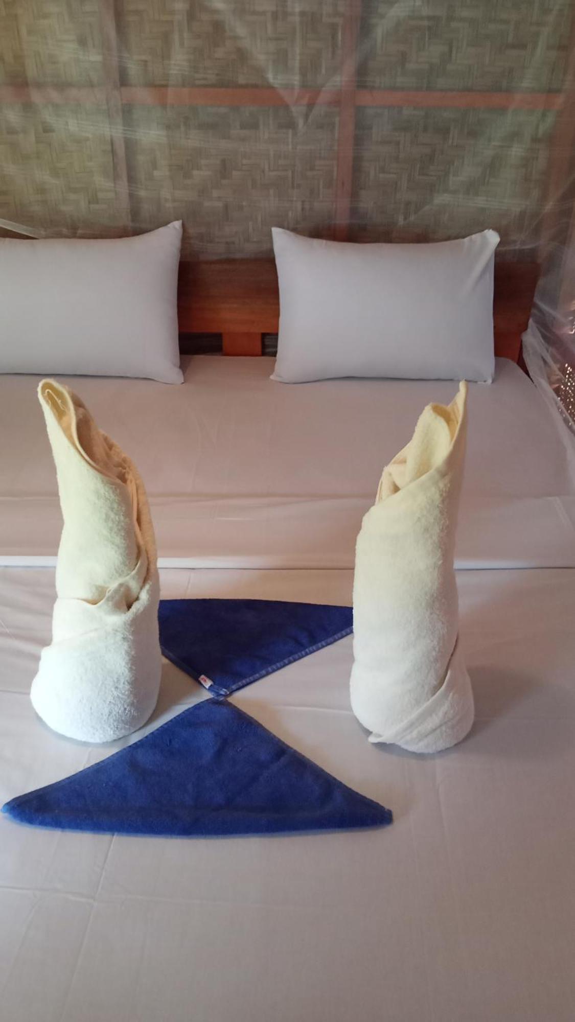 Bayan Exotic Homestay Senaru Ngoại thất bức ảnh