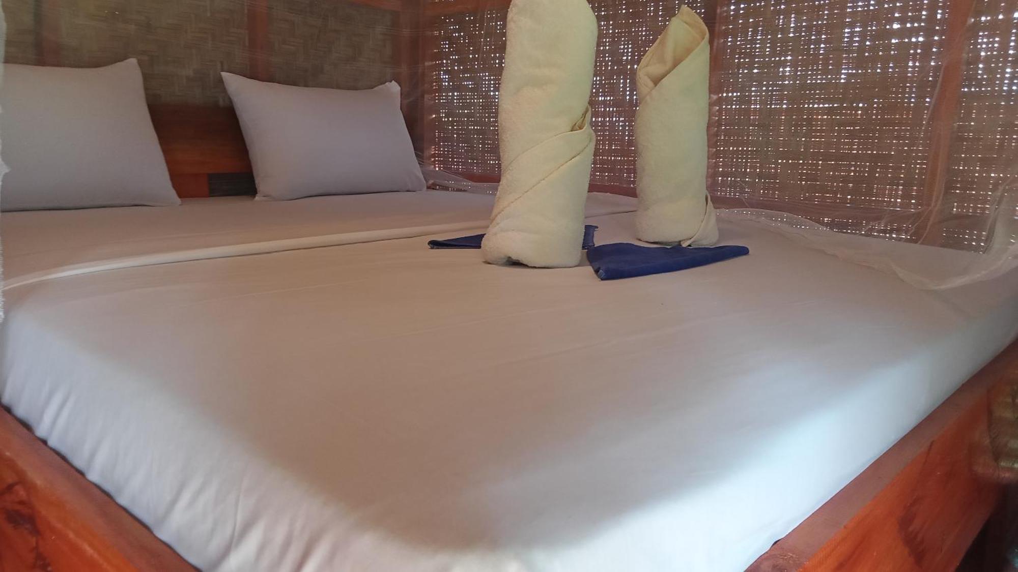 Bayan Exotic Homestay Senaru Ngoại thất bức ảnh