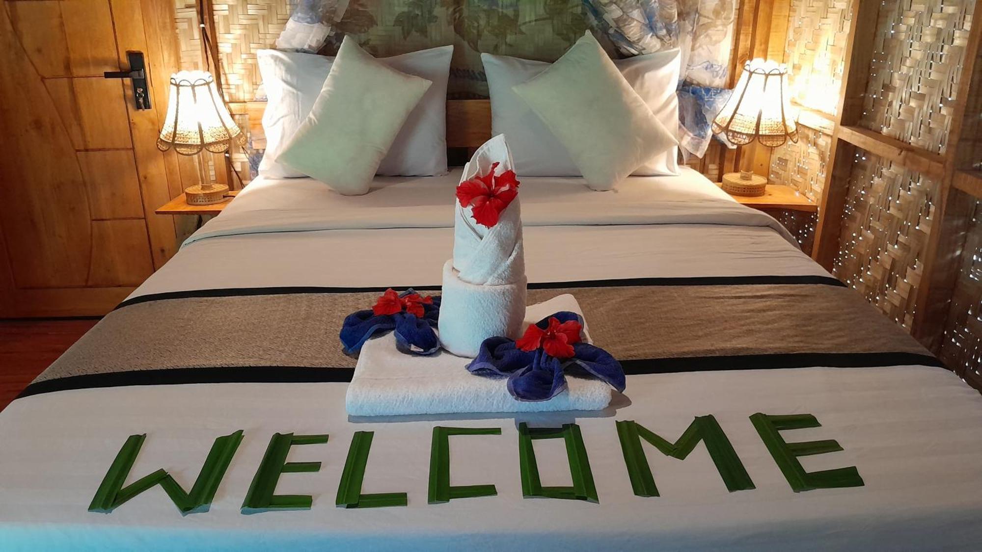 Bayan Exotic Homestay Senaru Ngoại thất bức ảnh